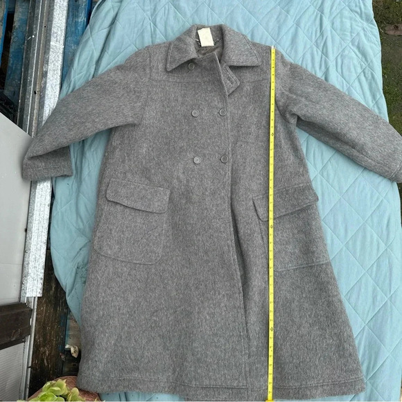 HARVE BENARD BY BENARD HOLTZMAR WOMENS PEA COAT GEAY SIZE 10 60%ALPACA 40%
WOOL - Picture 9 of 10
